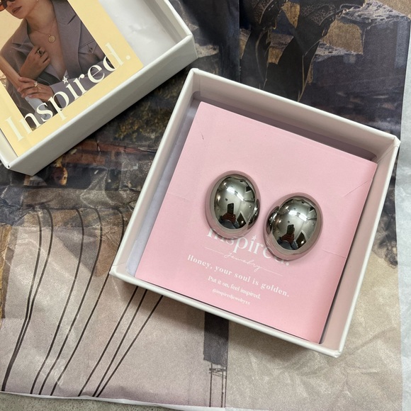 Etsy Tarnish Resistant Titanium Silver Oval Dome Earrings - Picture 2 of 4